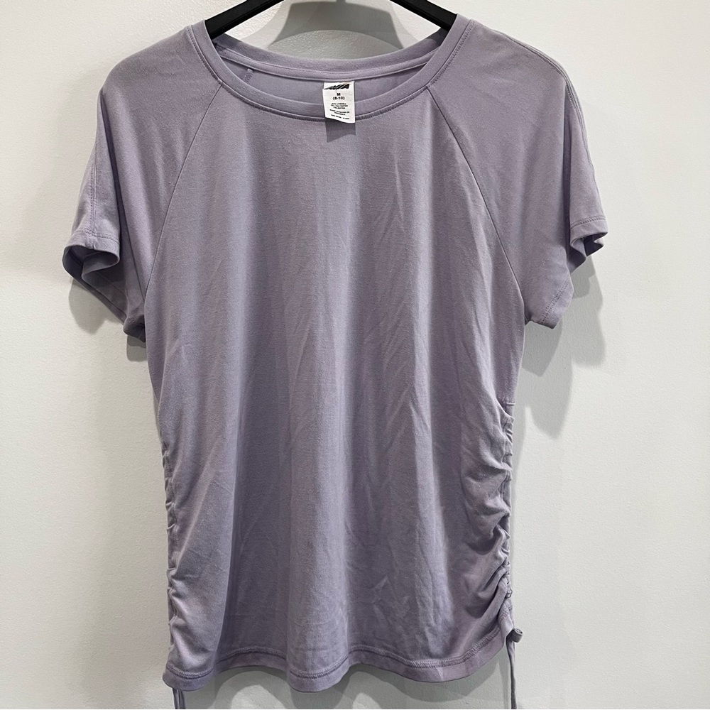 🌷3 Tops for $18 - Avia Lavender Short Sleeve Drawstring Tee, Sz M